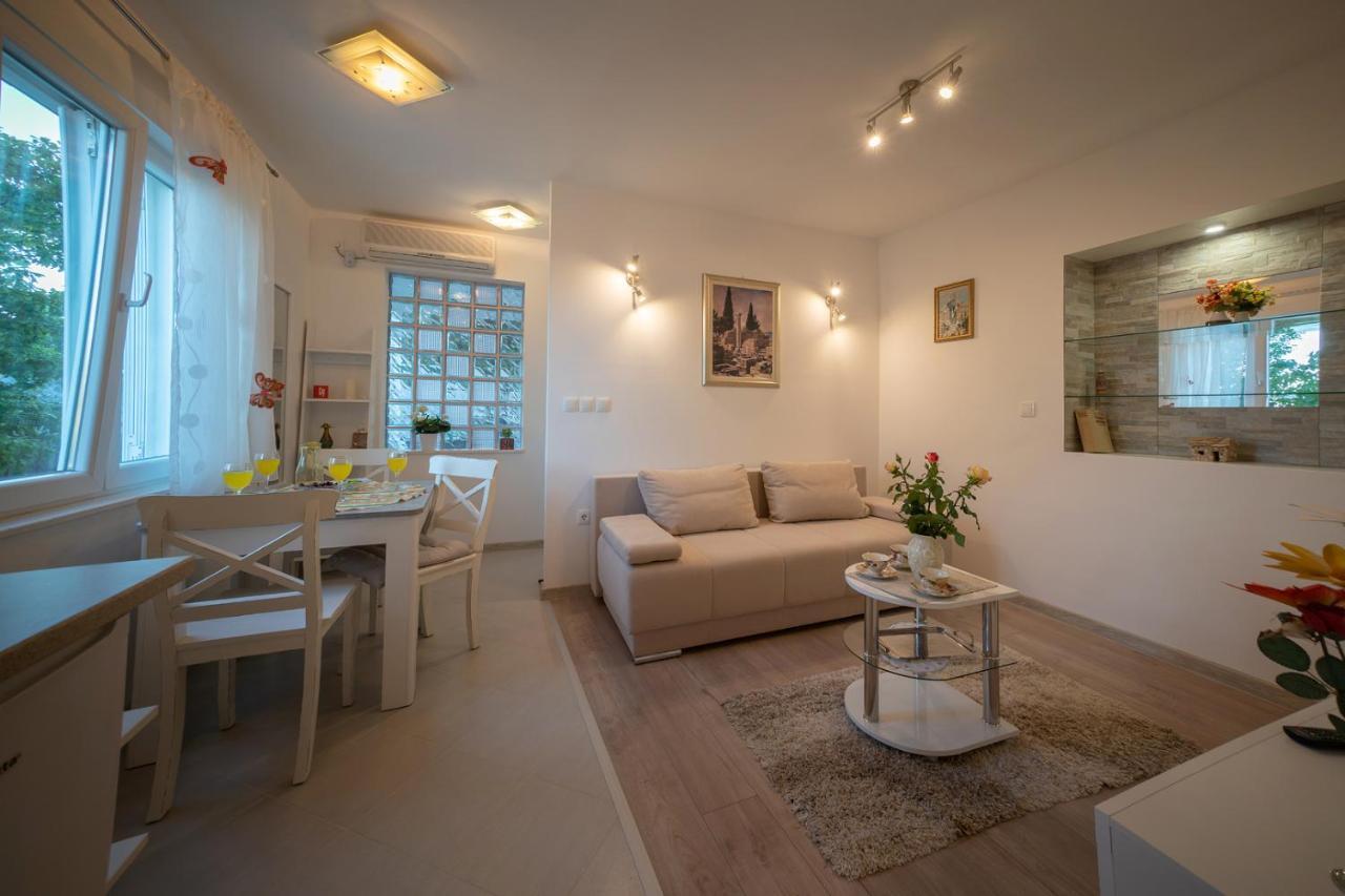 Karla Appartement *